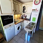 Le Carlton - 2 Pieces 5 Couchages Port Leucate. Ref: 2car_442a Mae-5604 Apartman
