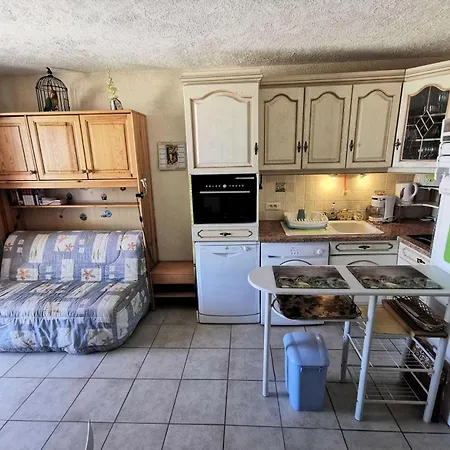 Le Carlton - 2 Pieces 5 Couchages Port Leucate. Ref: 2car_442a Mae-5604